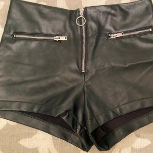 Black short shorts from Forever 21